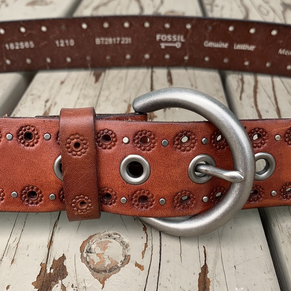 FOSSIL brown embossed belt leather M